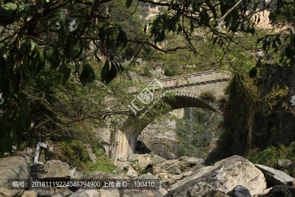 泰山云步橋