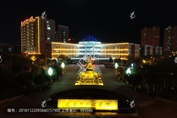運城市中心醫(yī)院夜景