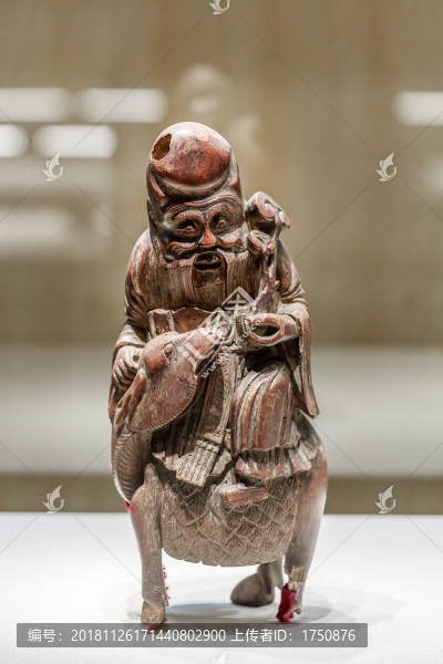 古代老叟木雕