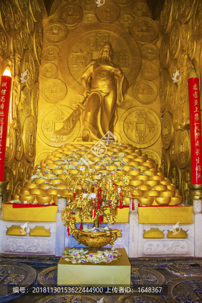 沈陽金融博物館搖錢樹關(guān)公浮雕
