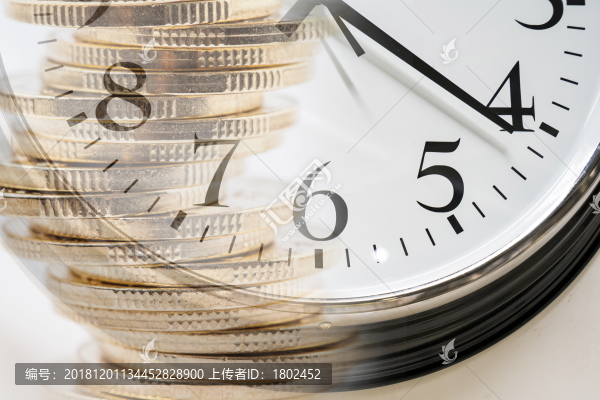 貨幣鐘表合成