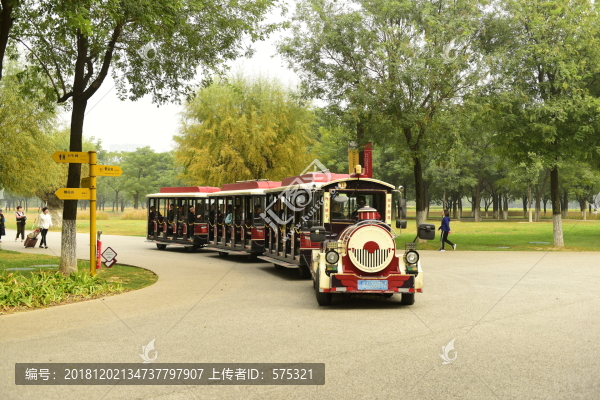 景區(qū)小火車