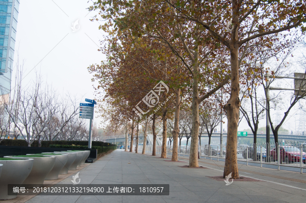 華貿(mào)購物中心