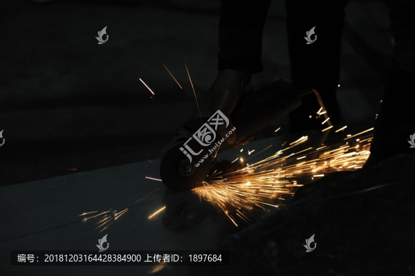 火花