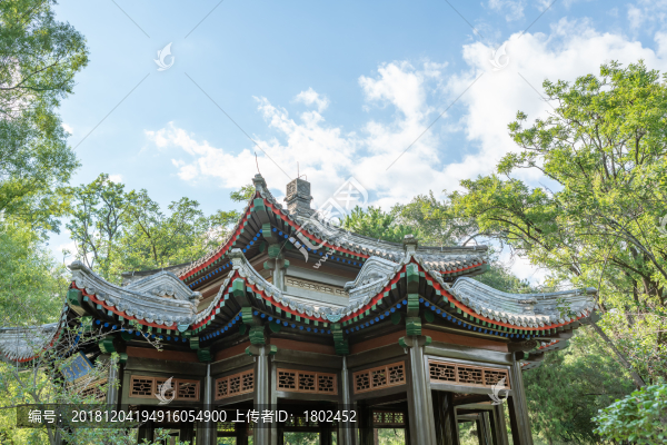 古建筑亭臺局部