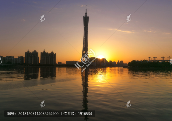 夕照小蠻腰