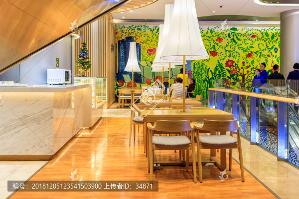 甜品店內(nèi)景