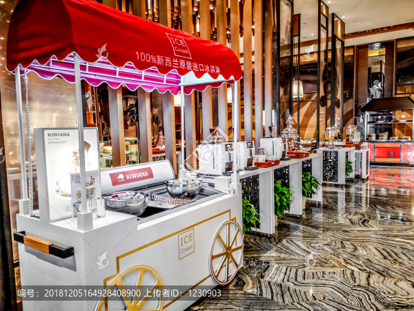 五星級酒店自助餐區(qū)