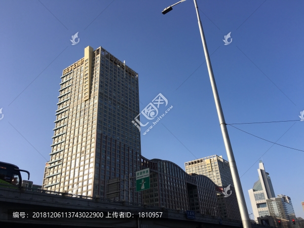 SOHO現(xiàn)代城