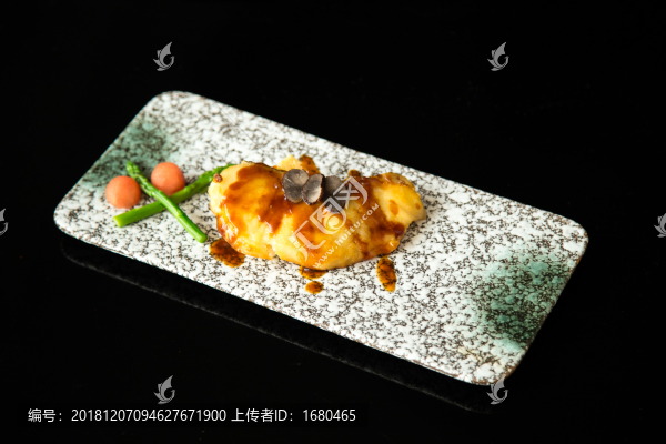 黑松露香煎銀鱈魚