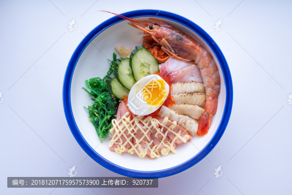 日式海鮮蓋飯