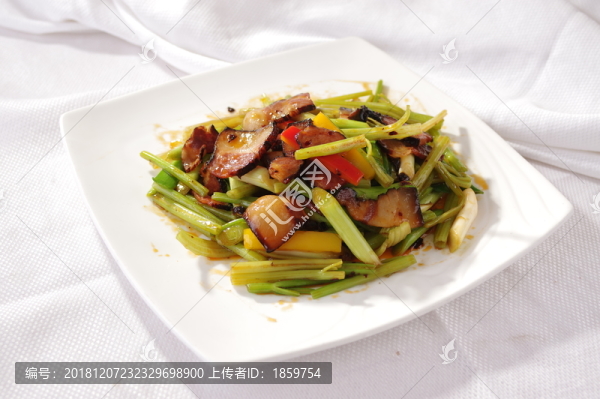 香芹炒熏肉