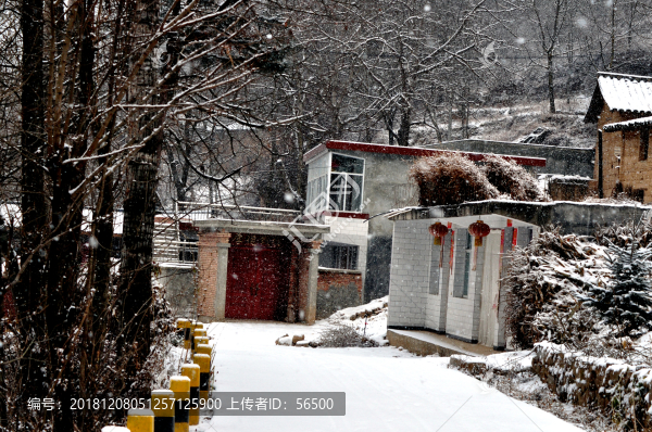 山村雪景