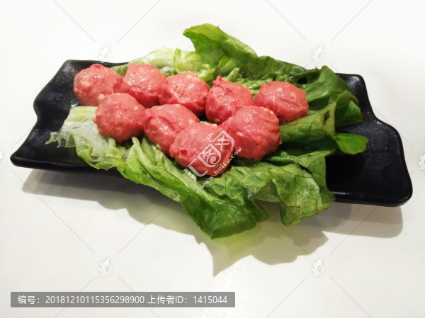 手打牛肉丸