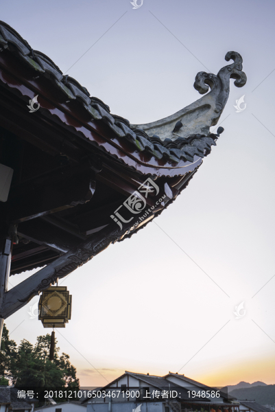 屋檐燈籠