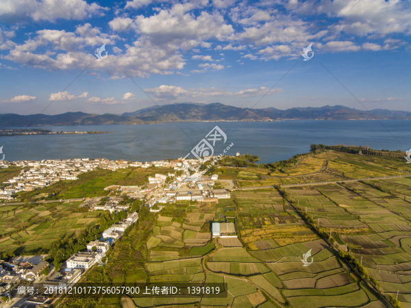 航拍蒼山洱海
