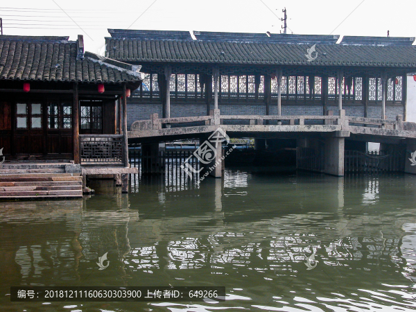 烏鎮(zhèn)廊橋