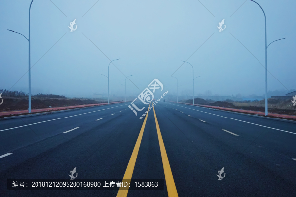柏油路