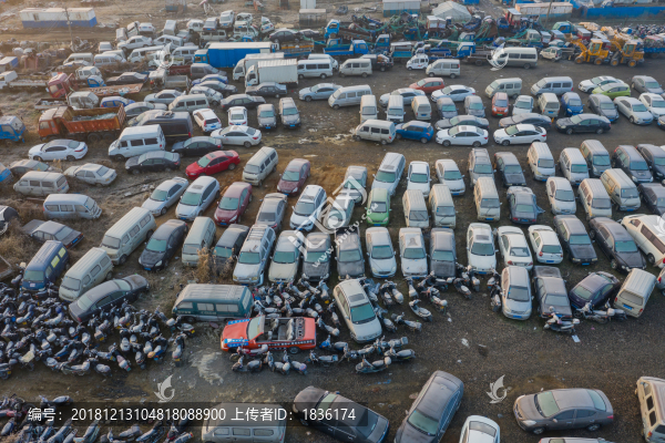 航拍南京市六合區(qū)快特停車場