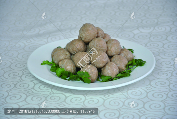 牛肉丸子