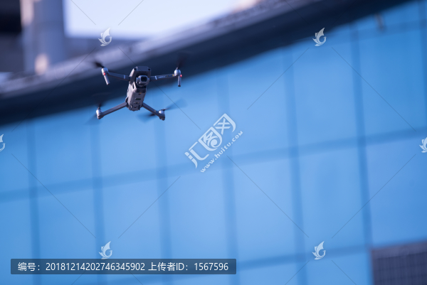 無人機(jī)飛行