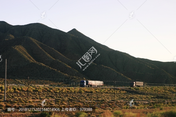 沙漠戈壁貨車