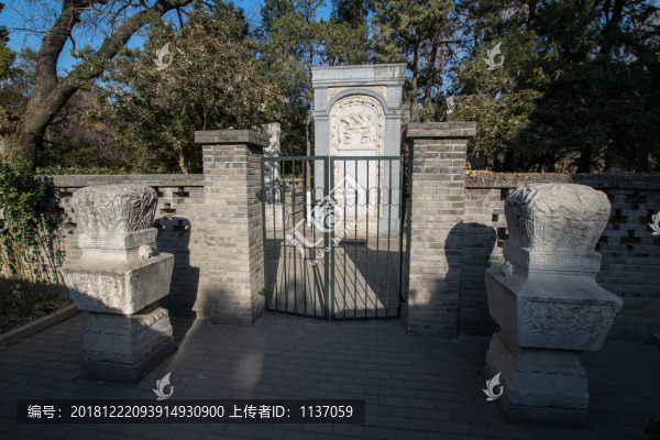 利瑪竇和外國(guó)傳教士墓地