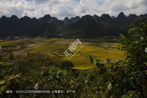 萬(wàn)峰林