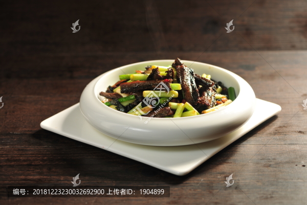 蒜苗炒鱔魚