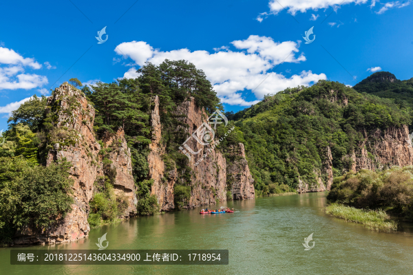 遼寧桓仁渾雅河山水漂流風(fēng)光12