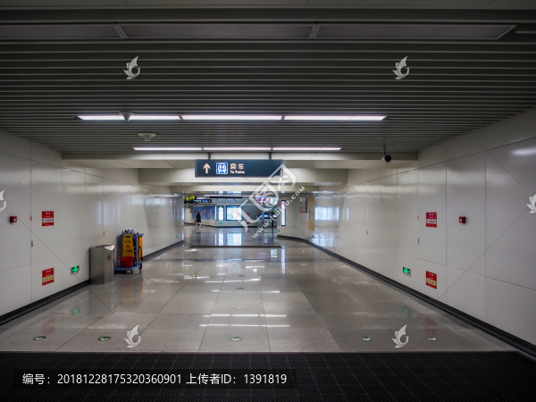 青島地鐵通道