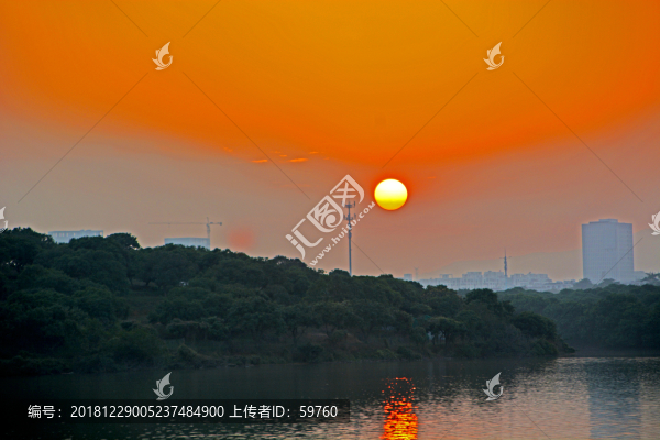 松山湖黃昏風(fēng)景