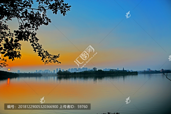 松山湖黃昏風(fēng)景