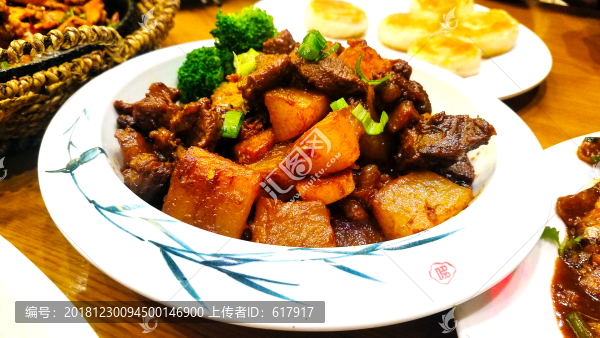 土豆燒牛肉