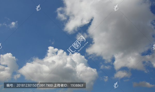 藍(lán)天白云