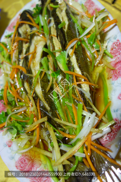 清蒸細(xì)鱗魚