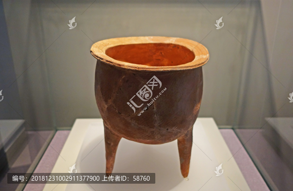 馬橋文化陶鼎
