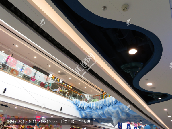 商場吊頂裝飾