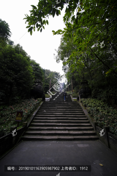 陳壽萬(wàn)卷樓