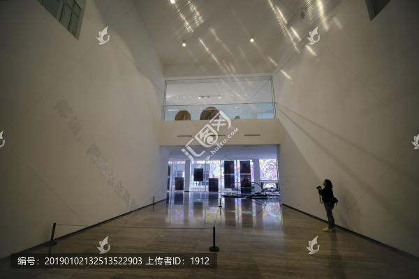 羅中立美術(shù)館