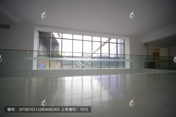 羅中立美術(shù)館