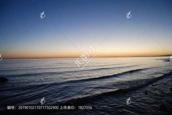 青海湖日出