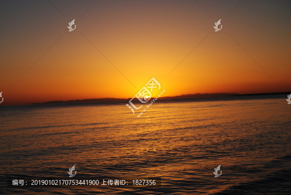 青海湖日出