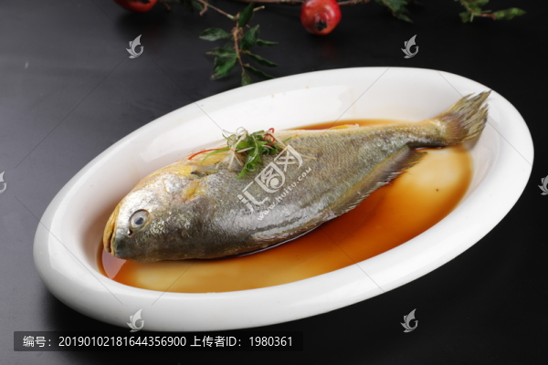清蒸大黃魚