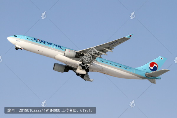 韓國大韓航空公司飛機起飛