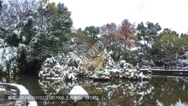 深冬雪景
