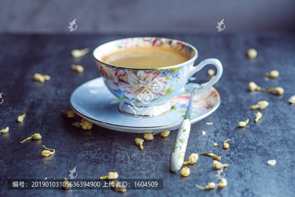 一杯美式咖啡