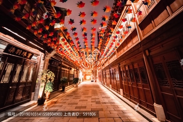 昆明老街夜景風(fēng)箏一條街