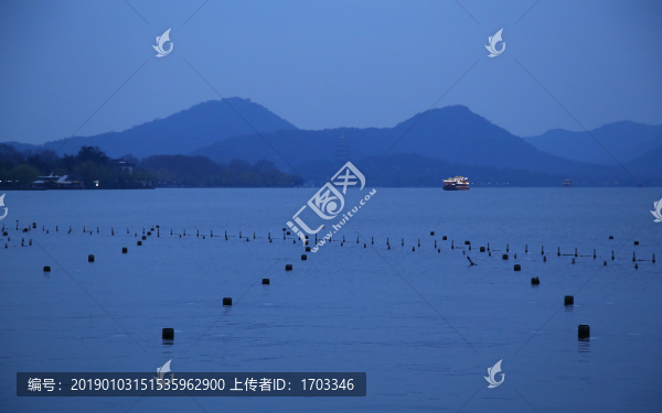 杭州西湖山水裝飾畫(huà)