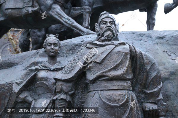 南宋名人園雕塑